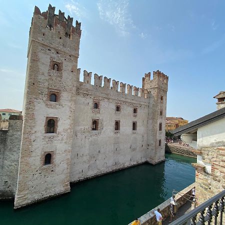 Apartamento Castello Mavino Sirmione Exterior foto
