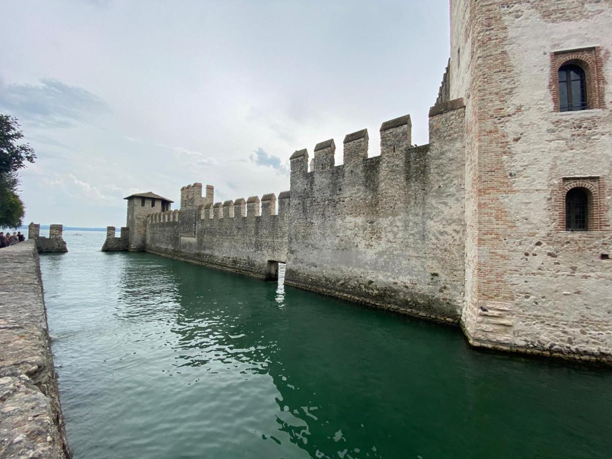 Apartamento Castello Mavino Sirmione Exterior foto