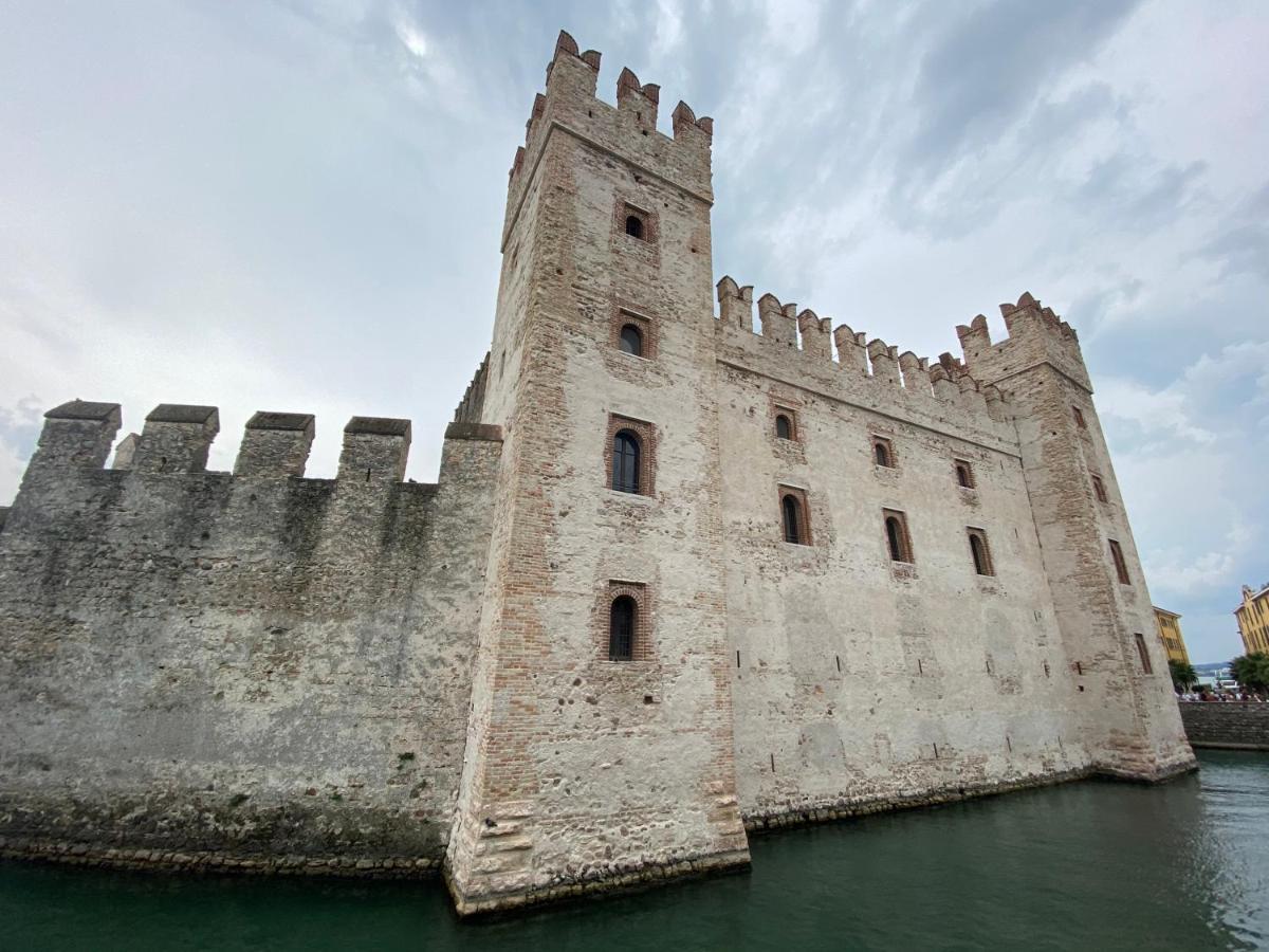 Apartamento Castello Mavino Sirmione Exterior foto